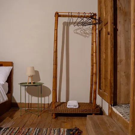 Buddha House And Cocktail Bar Hotel Vlorë