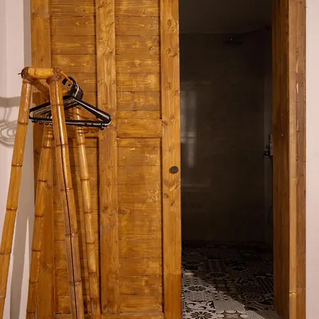 Buddha House And Cocktail Bar Hotel Vlorë